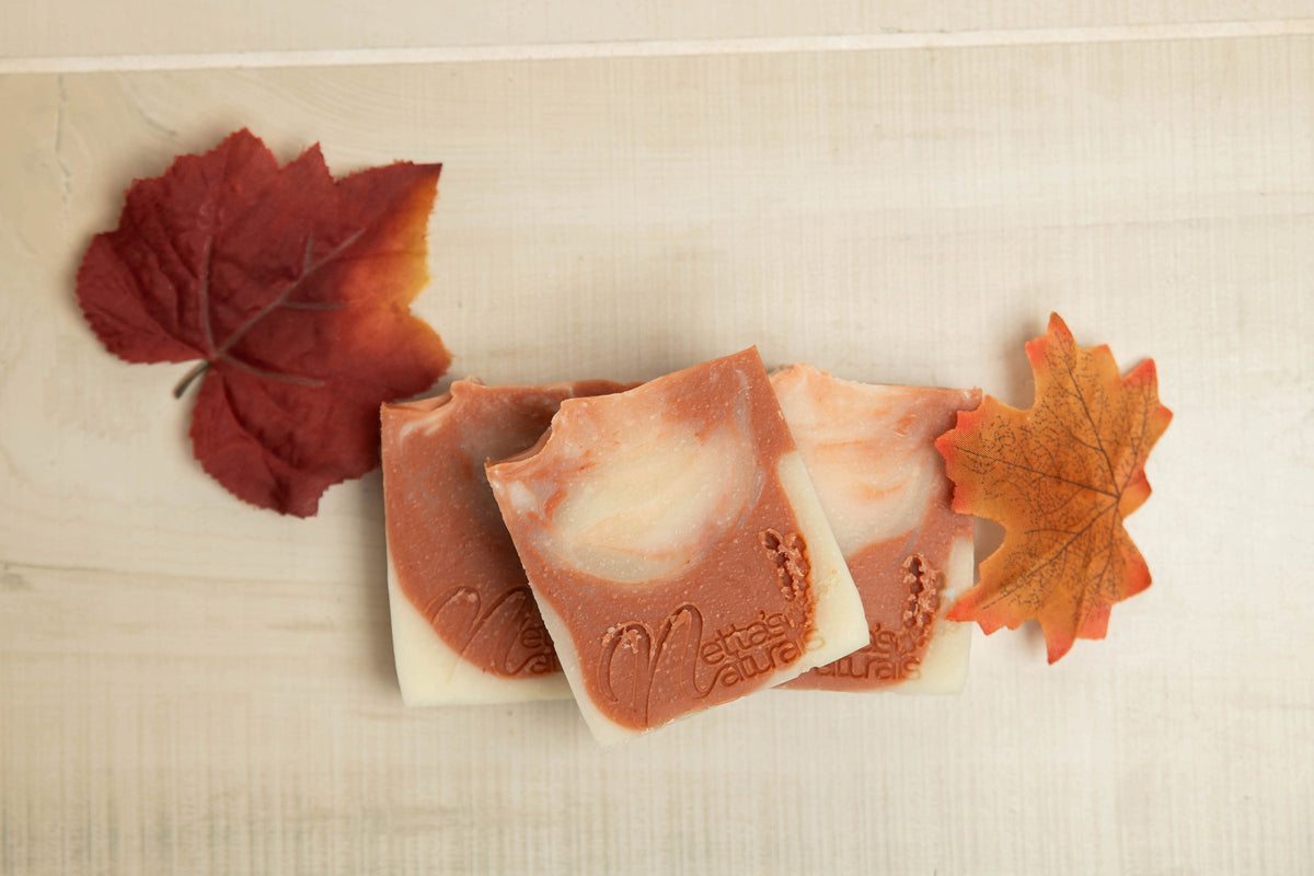 Apple Crumble soap included in the Cozy Crumble Set